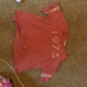 SPIRIT HWY tee with 1975 logo and striped sleeves